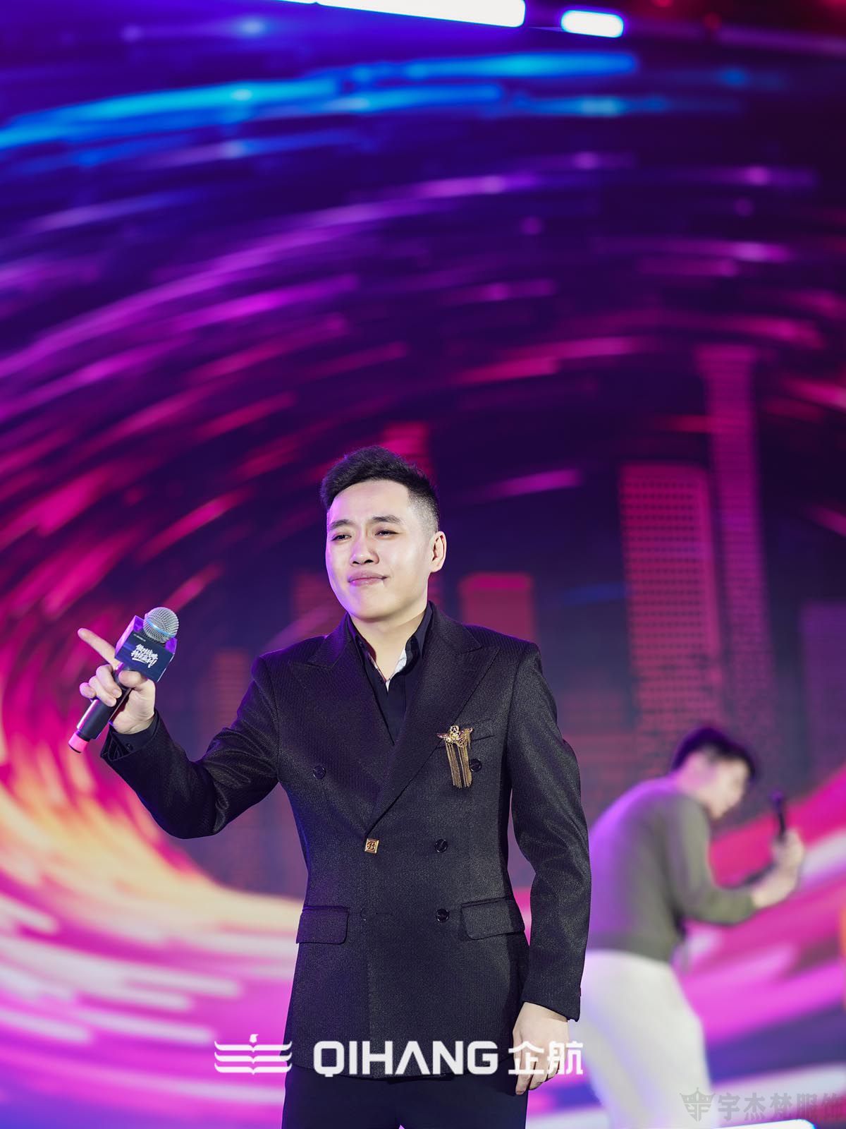 宇杰梵礼服定制(图6)