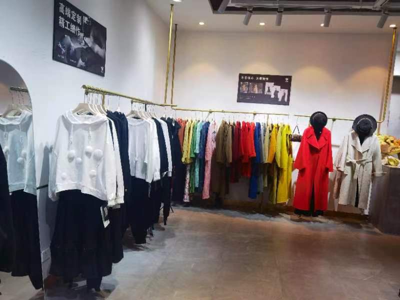 万顺达泰和城门店展示一(图3)